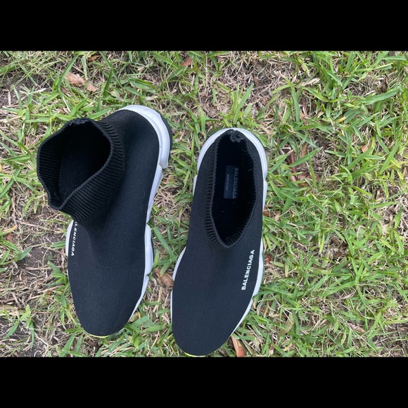 BALENCIAGA - Picture 8 of 8